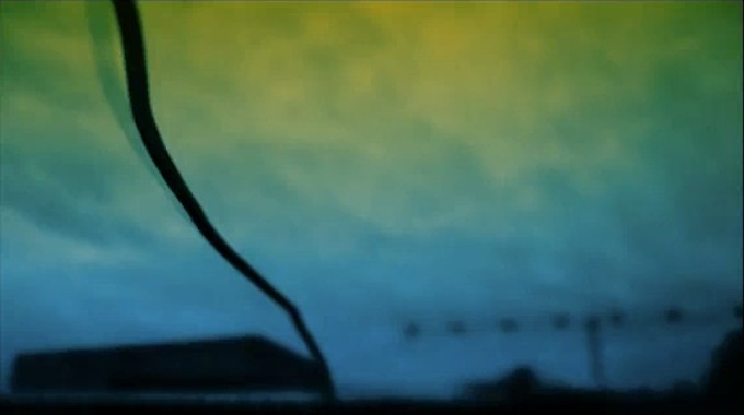 Wasted Fly — short film directed by Tebas Londoño | Los Cortos