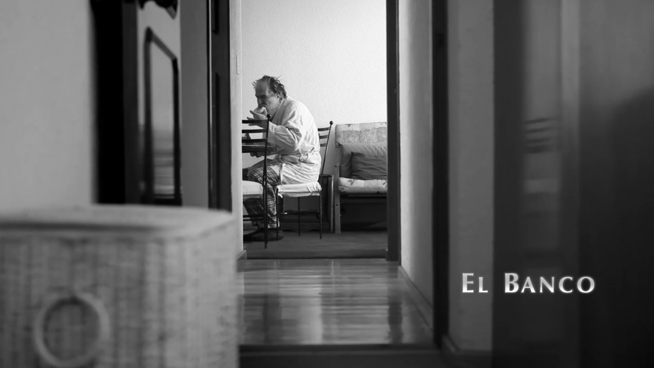 El Banco — short film directed by René Herrera Guerra | Los Cortos