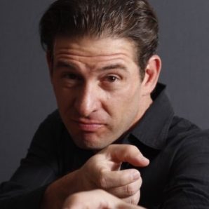 Alejandro Cuetara — filmmaker | Los Cortos