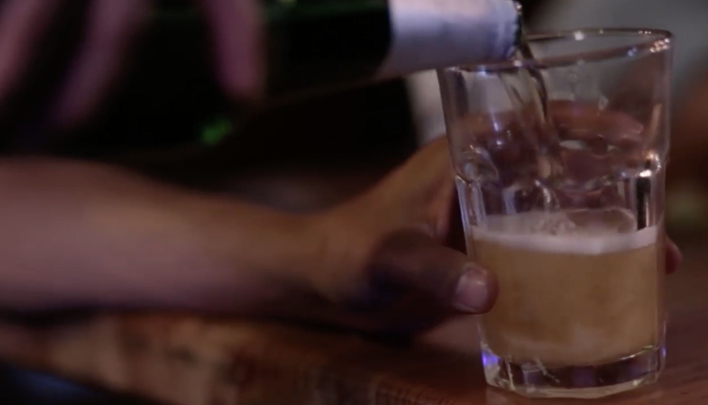 #NI TAN AMIGOS — short film directed by Enzo Cid | Los Cortos
